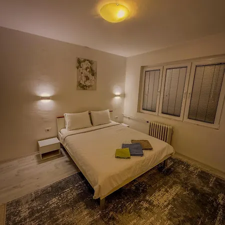 Appartement On The Main Square Skopje