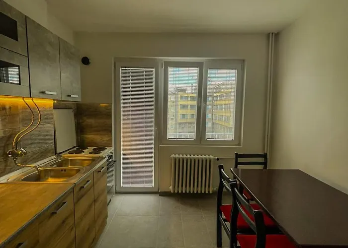 On The Main Square Appartement *